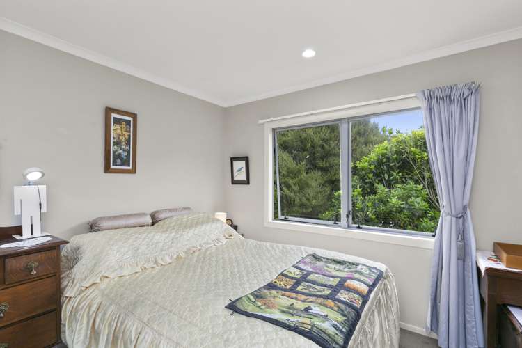 25 Postgate Drive Whitby_14