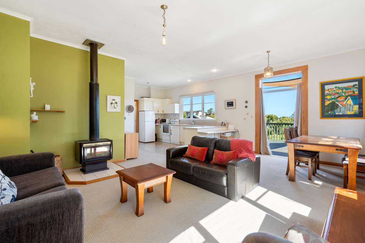 124 Blacks Road_2