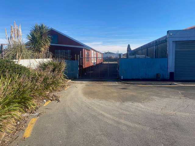 Character Warehouse - Flexible Leasing Options