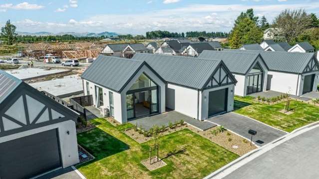 Spring Grove Lifestyle Village for Over 55's