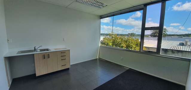 G4, 27-29 William Pickering Drive North Harbour_3