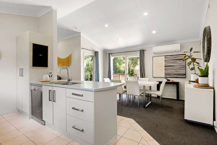 5 Balloch Street Fairfield_9