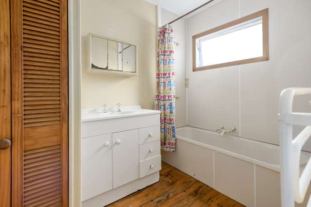 17 Sundown Avenue Manly_4