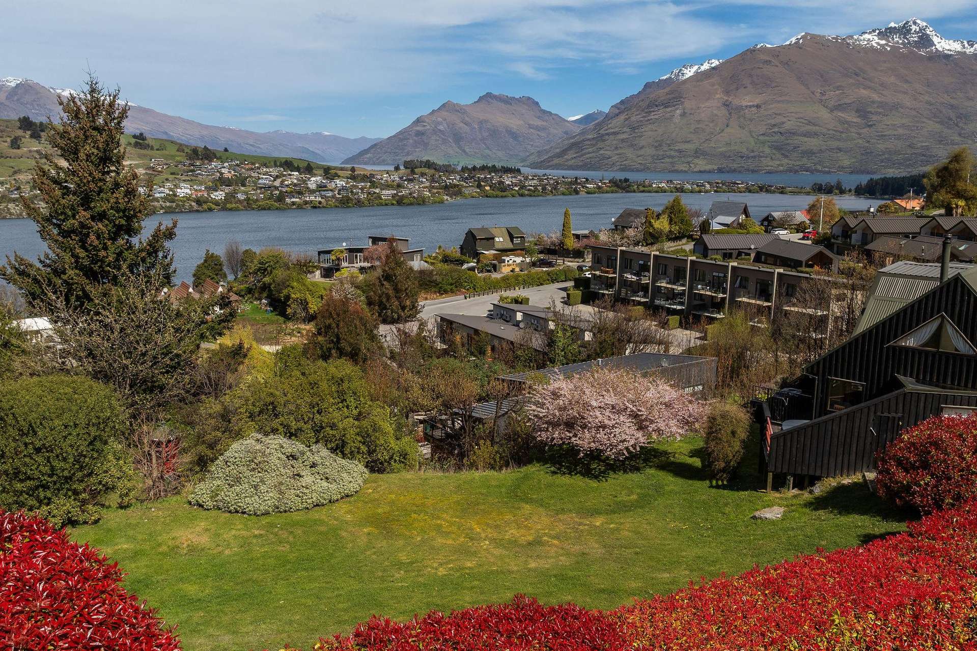 9 & 10/64 Goldfield Heights Queenstown_0