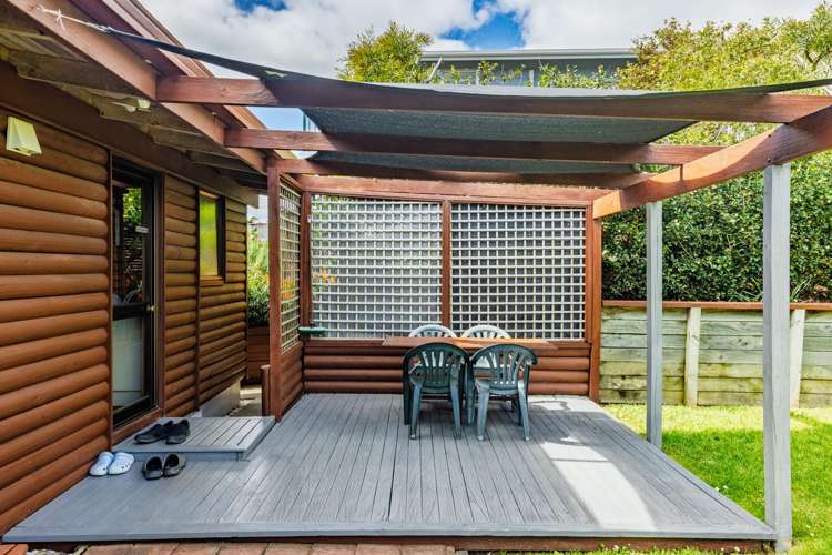 5 Tui Grove Te Haumi_12