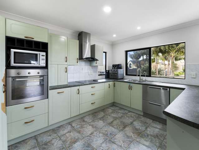 223 Hill Road The Gardens_3