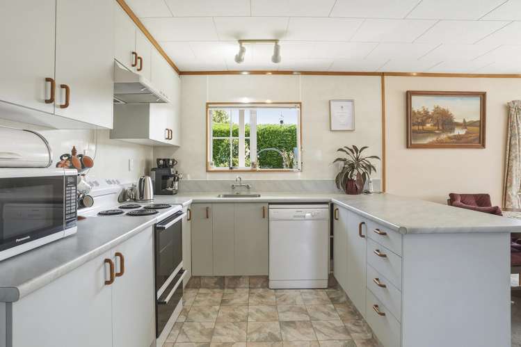 75 Beach Street Waikouaiti_13