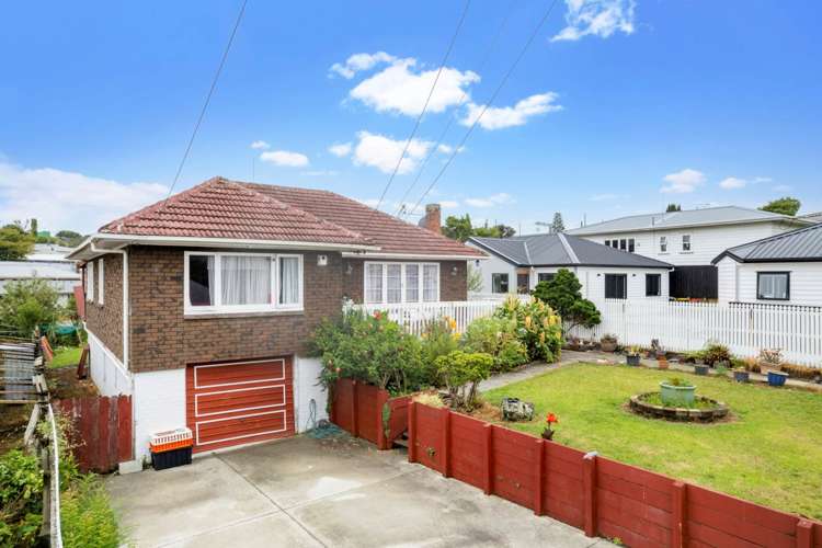 31 Fruitvale Road New Lynn_6