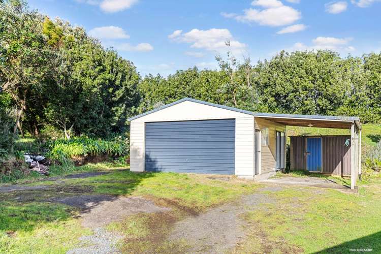 114 Craig Road Pollok_2