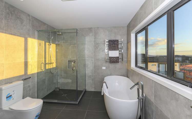 17 Michael Richard Place East Tamaki Heights_17