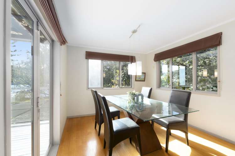 23 Glencoe Road Browns Bay_11