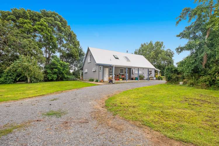 154 Gear Road Te Horo_15