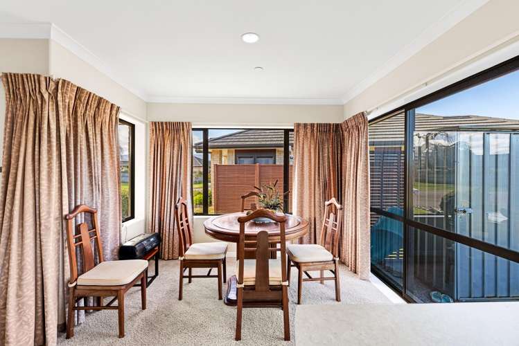 24 Ian Peter Way Otaki_4