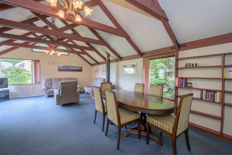 251 Fernhill Road Fernhill/Sunshine Bay_8