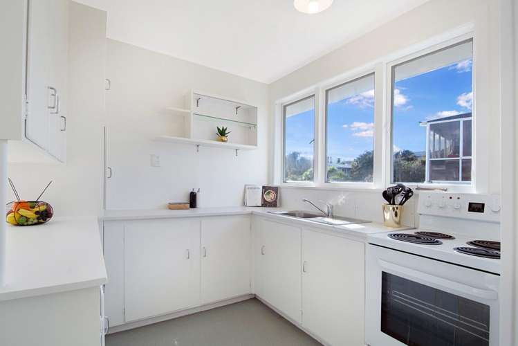 16 Peter Buck Road_3