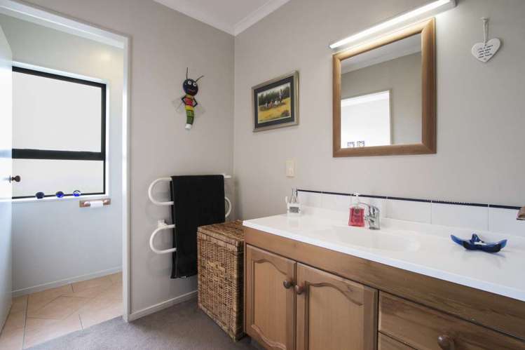 13 Potu Road Hauraki Surrounds_15