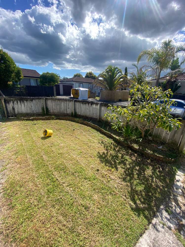 1/26 Karepo Crescent Ranui_3