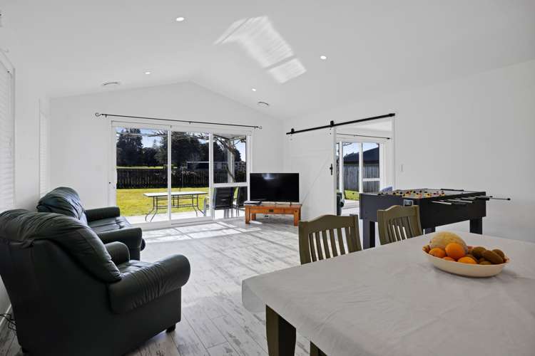 2 Mercade Close Stratford_6