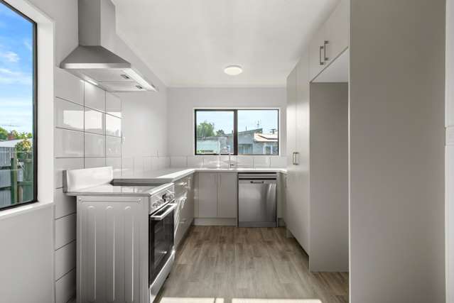 2/4 Laurie Avenue Papakura_2