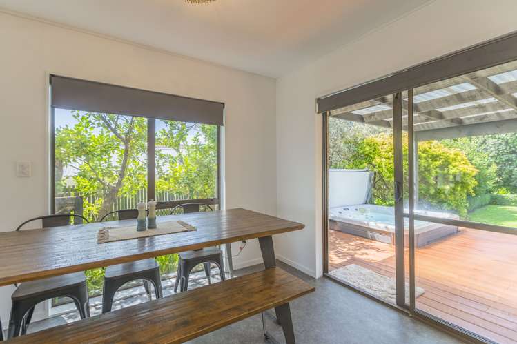 82 Marine Parade Paraparaumu Beach_13