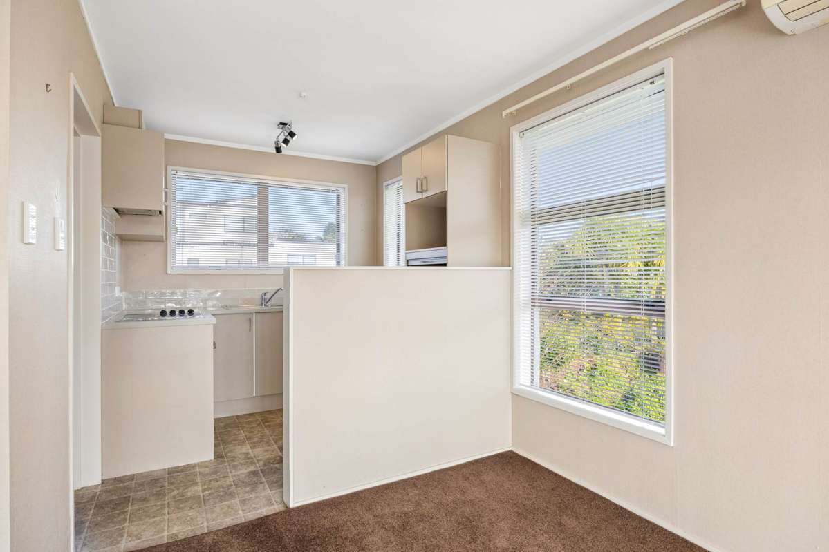 8/105 St Lukes Road_4
