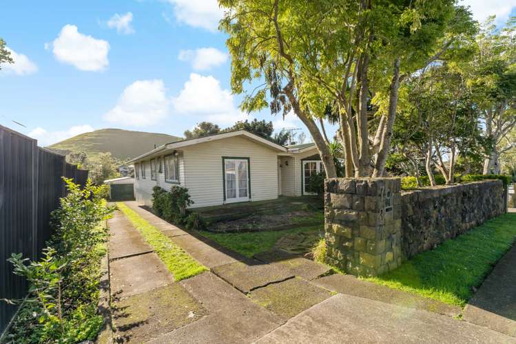 73 Miller Road Mangere Bridge_11