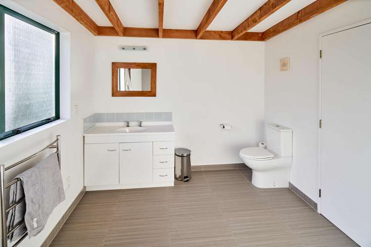 218 Flightys Road Judgeford_14