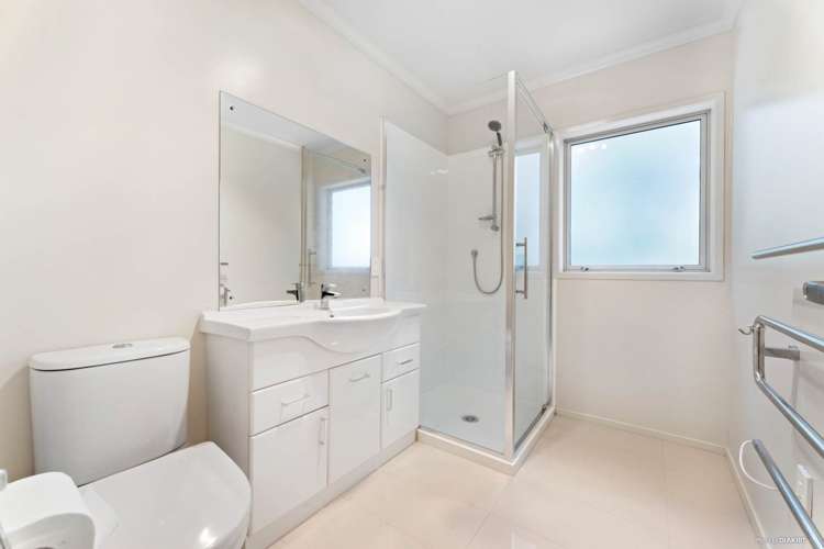 2/11 Collie Street Hillpark_15