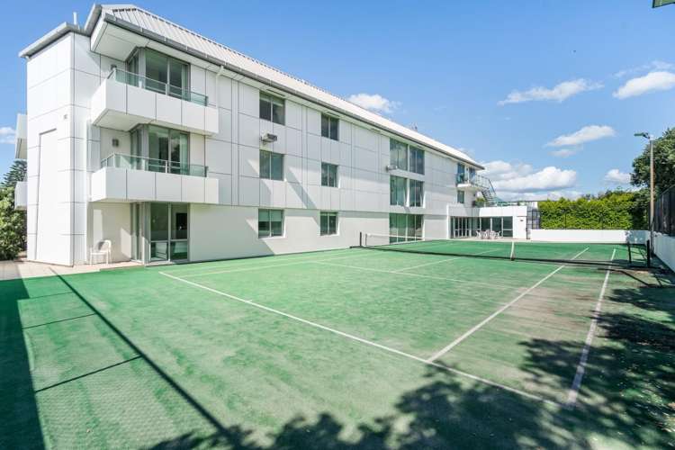 206/136 Marine Parade Mt Maunganui_23