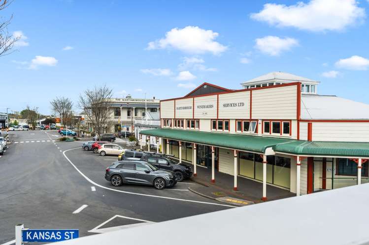 2A Memorial Square Martinborough_22