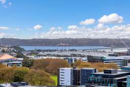 Great Seaview Living by Sky Tower