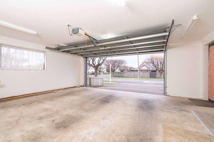 39 Law Street Caversham_17