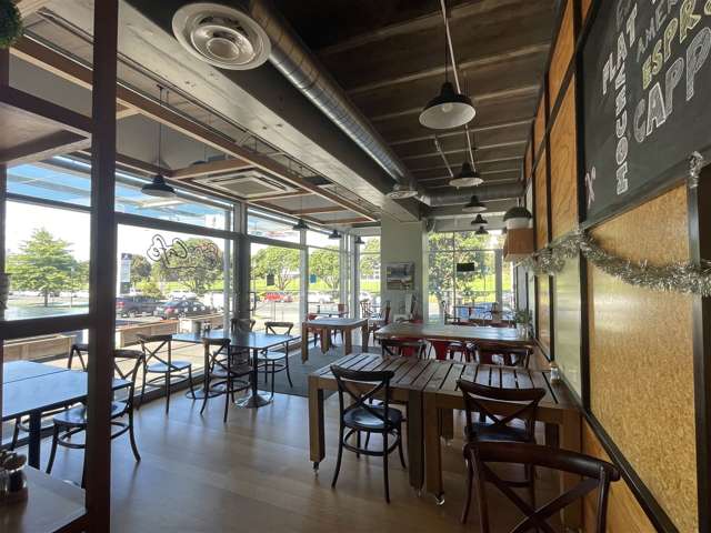 2 Fred Thomas Drive Takapuna_4