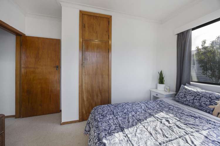 112 Glover Road Hawera_20