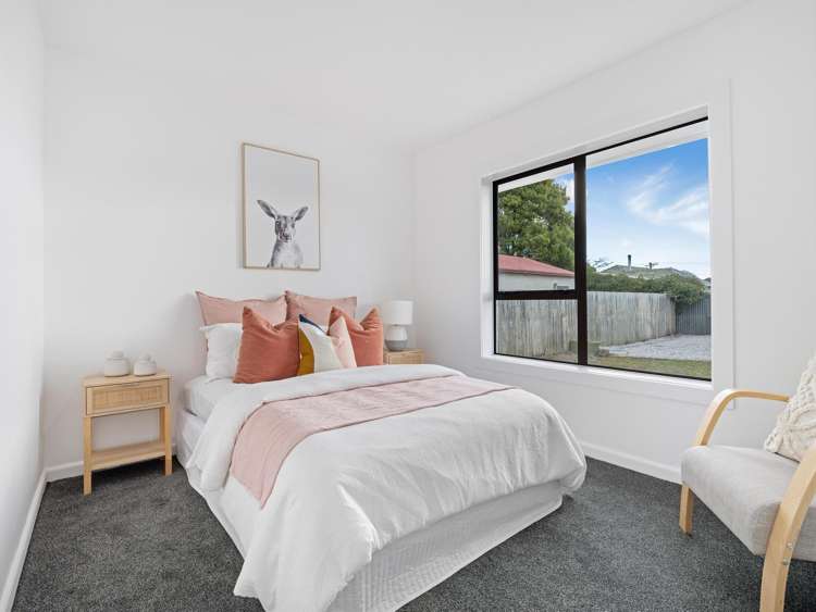 49 Sandown Crescent Aranui_10