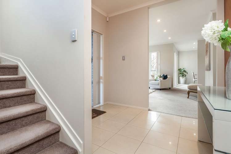 15 Seresin Crescent Flat Bush_19