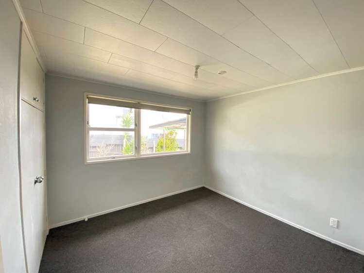 591 Massey Road Mangere_6