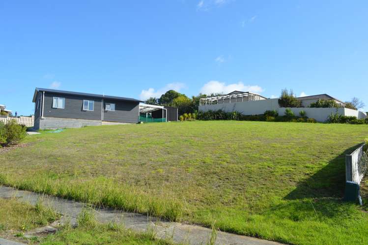 9 Te Whai Street Mangawhai Heads_2