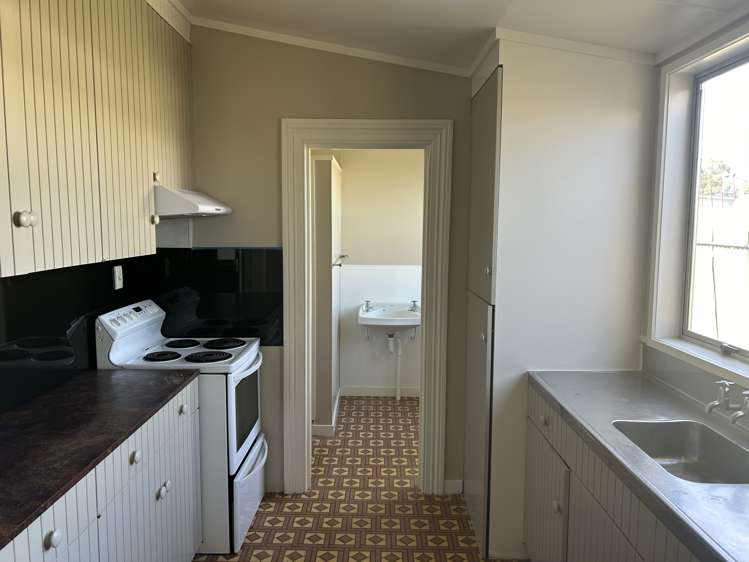 8 Kahutia Street Gisborne_5