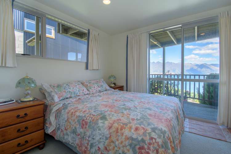 113b Wynyard Crescent Fernhill/Sunshine Bay_18