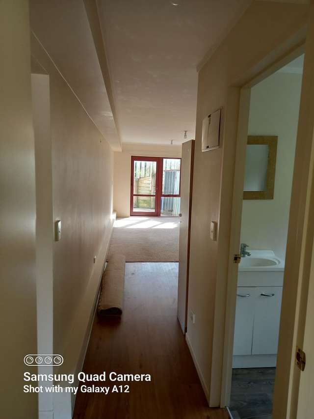 Double glazed granyflat , breezy in summer + toile