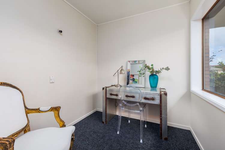 3 Serrita Avenue Sunnyhills_23