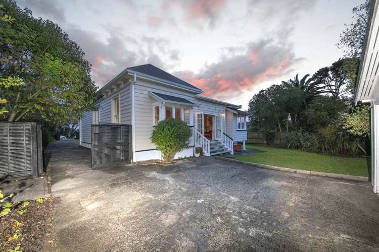 46 Woodglen Road Glen Eden_23