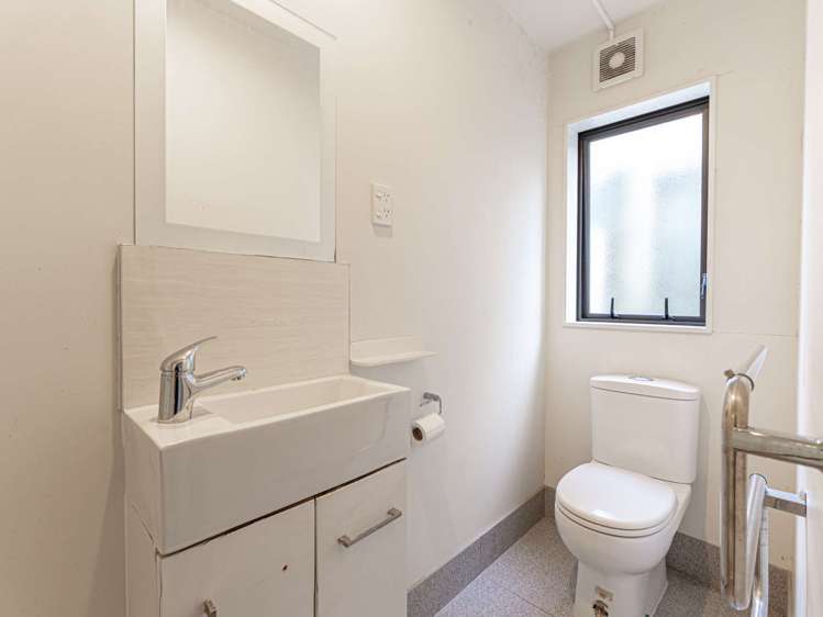 12/11 Gordon Place Newtown_18