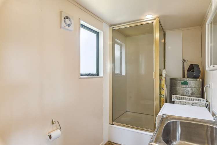 29 Tuiti Street Hokio Beach_9