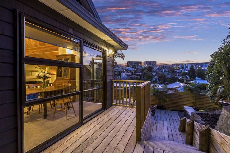 84a Bassett Road Remuera_17