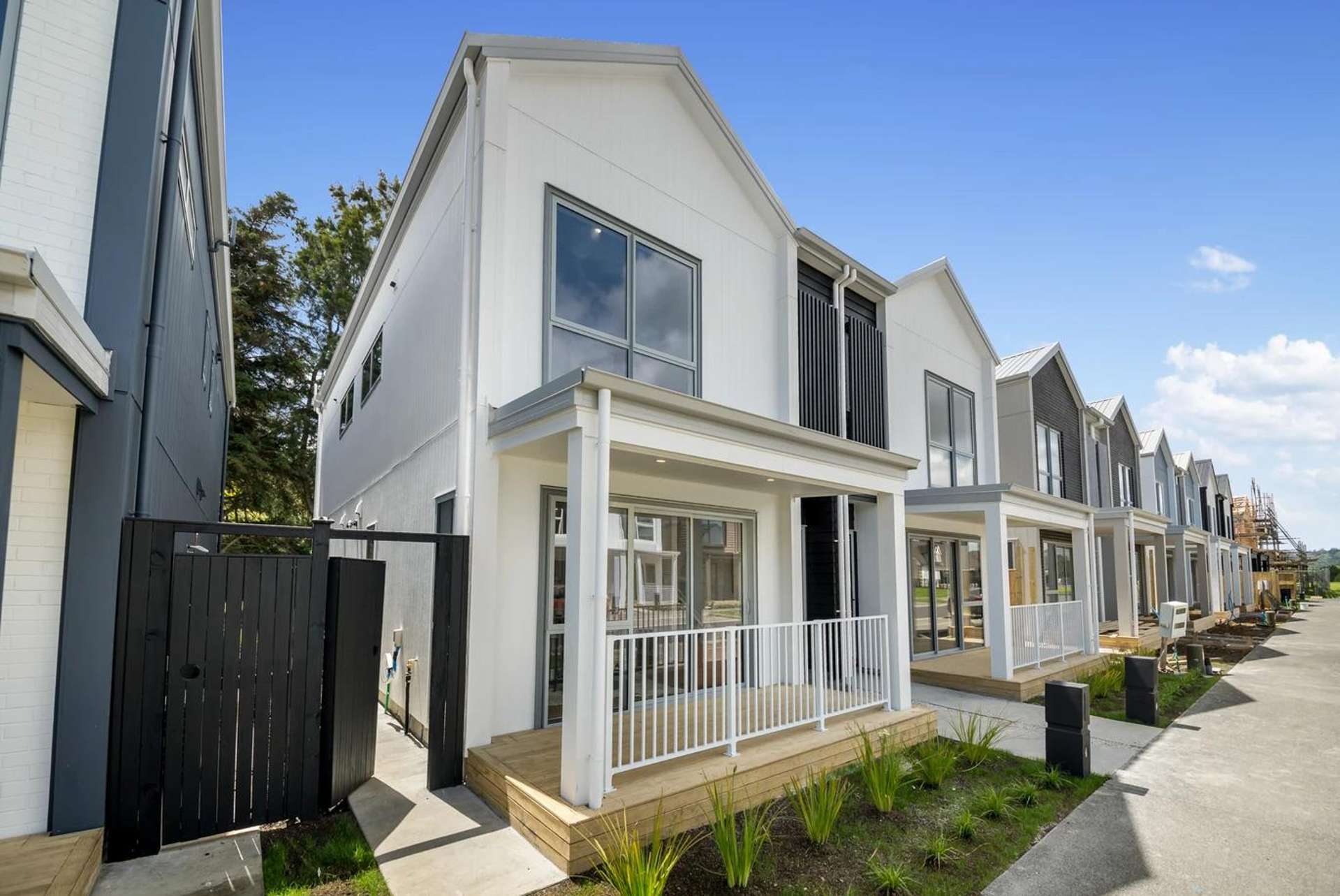 17 Yellow Pear Lane Karaka_0