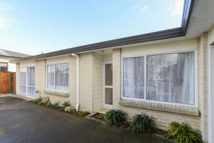2/1400 Woodstock Avenue_0