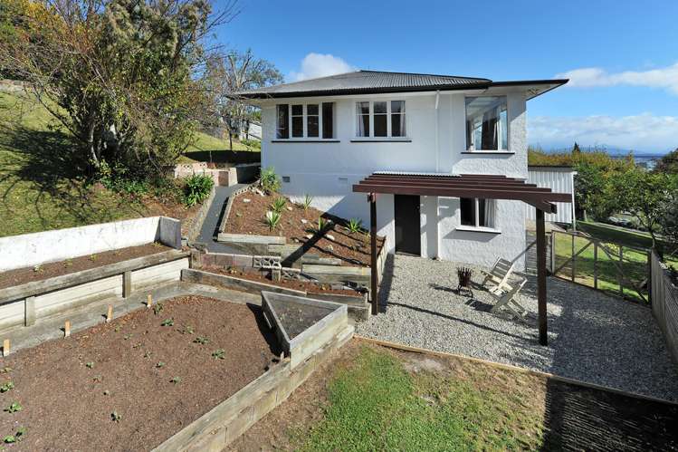 21 View Mount Stoke_17