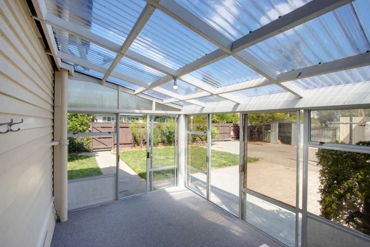 300 Grays Road Saint Leonards_15